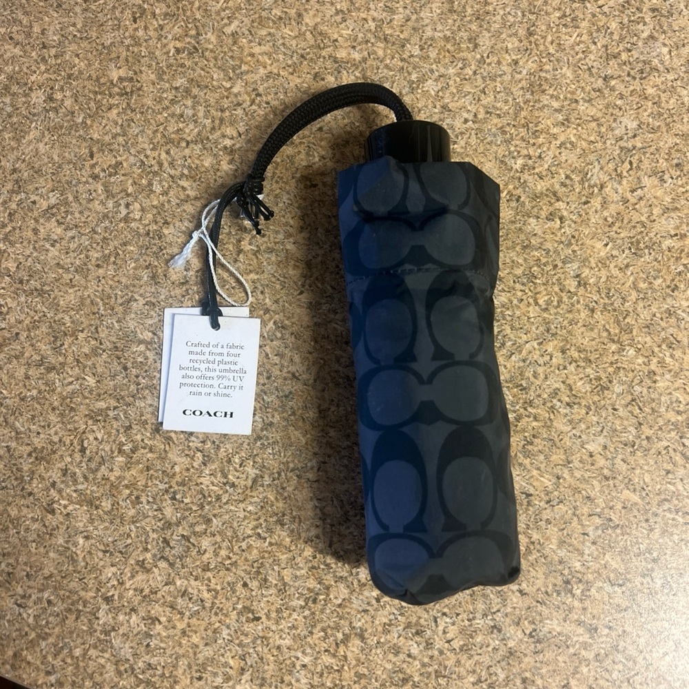 Coach NWT UV-Protection Compact  Umbrella Signature Coach Print  Multi Black
